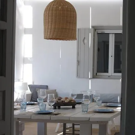 Cycladic Kamari Casa vacanze Aneratza
