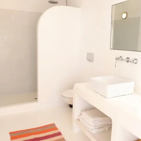 Casa vacanze Cycladic Kamari Aneratza